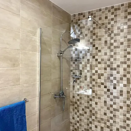 Jaktstuga Winter Wonderland Puerto de Santiago (Tenerife)